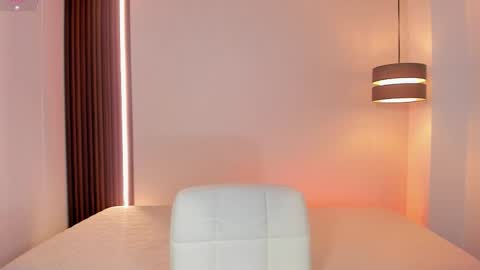 Lu. online show from October 19, 4:09 pm