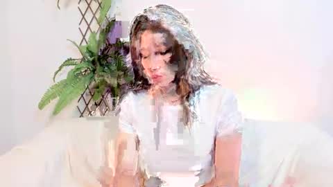 lux_aurora online show from November 7, 5:02 am