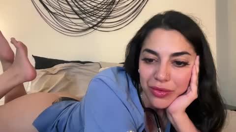 Snapshot of luxcher22 chatting on February 18, 3:21 am luxcher22 online show from February 18, 3:21 am