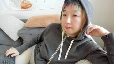 LuxGray online show from February 26, 7:40 pm