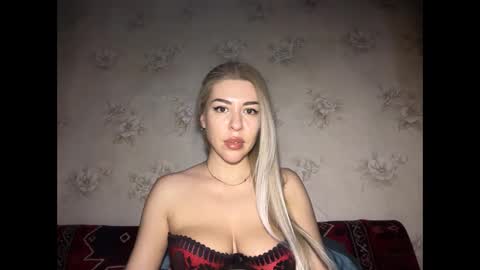 LuxSonyaStar online show from February 10, 8:23 pm