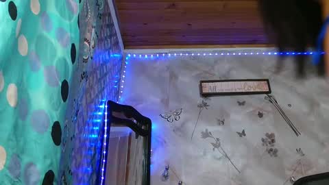 Snapshot of lya_ch chatting on February 19, 10:31 pm Call me Lia online show from February 19, 10:31 pm