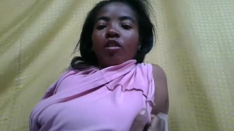 lydie856696 online show from June 29, 12:27 pm
