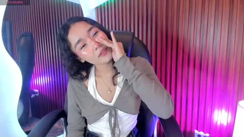 Snapshot of lyhana_lee chatting on October 18, 12:19 pm Lyhana Lee online show from October 18, 12:19 pm