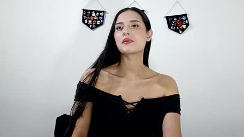 lyla online show from December 20, 2:59 am