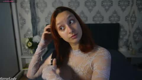 Lylian online show from April 19, 7:08 am