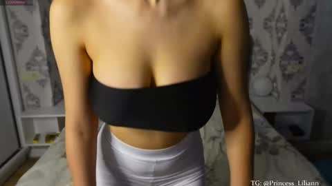 Lylian online show from February 8, 7:56 am