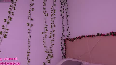 Lyly   online show from October 13, 5:32 am