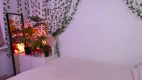 Lyly   online show from February 28, 5:37 am