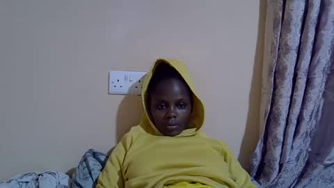 lyn_anna online show from October 21, 4:38 am