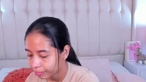 Lyn online show from January 19, 11:06 am