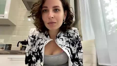 Linda online show from July 5, 10:21 am