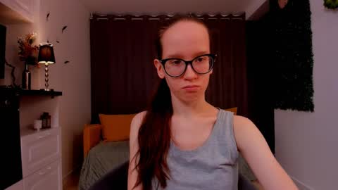 Sara online show from February 27, 4:10 pm