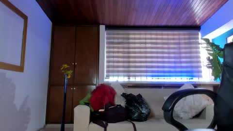 Snapshot of lyssa_muller chatting on September 9, 4:18 pm Lyssa Everyday From 0700 to 1630 Col Time online show from September 9, 4:18 pm