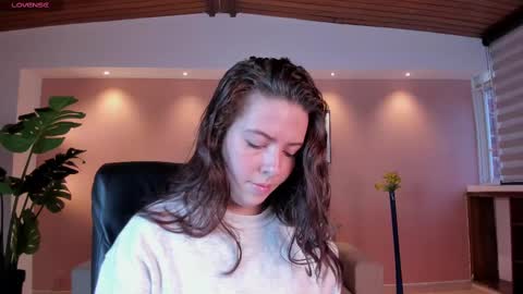 Snapshot of lyssa_muller chatting on February 18, 11:44 am Lyssa Everyday From 0700 to 1630 Col Time online show from February 18, 11:44 am