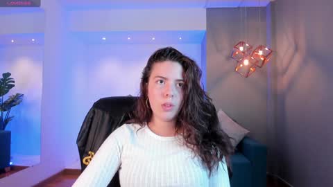 Snapshot of lyssa_muller chatting on January 24, 11:15 am Lyssa Everyday From 0700 to 1630 Col Time online show from January 24, 11:15 am