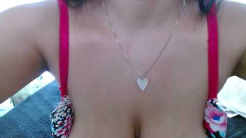 maaddy_thompson online show from October 18, 9:05 pm