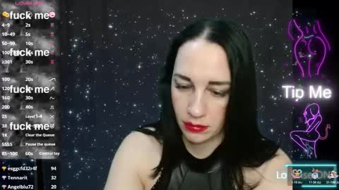 MadamDinamika online show from November 5, 7:30 pm