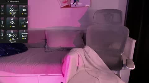 alex online show from June 4, 4:50 am