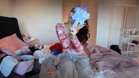 maddieblair1 online show from December 22, 8:45 pm