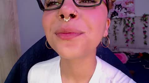 Maddie online show from October 15, 3:25 pm