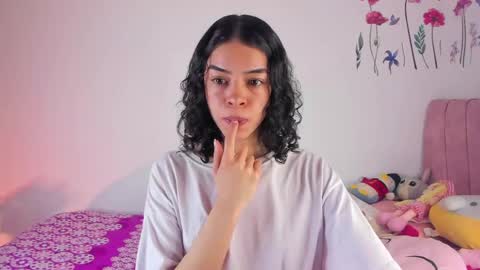 maddy_parker__ online show from April 16, 8:41 pm