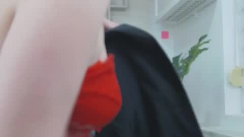 Maddy online show from February 22, 6:53 pm