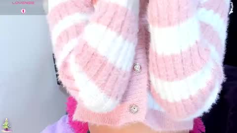 Madelin Clerk online show from December 21, 1:42 pm