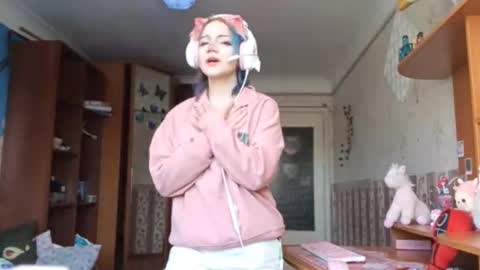 Alice Kaneki online show from February 3, 6:22 am