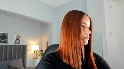 Madie  online show from December 5, 11:33 am