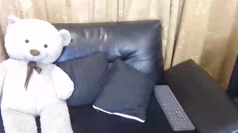 M A D I S O N online show from March 14, 1:06 am