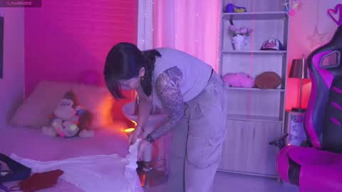 Madison   online show from September 22, 12:14 pm