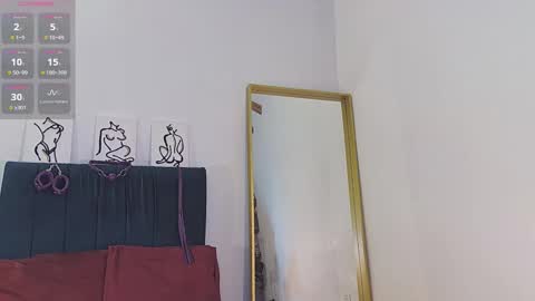 Madison Rogers online show from December 2, 2:46 am