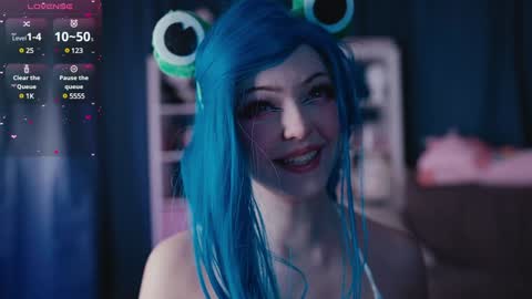 Snapshot of madnessalise chatting on January 26, 2:30 pm Alice online show from January 26, 2:30 pm