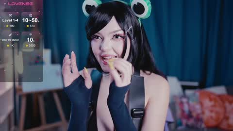 Snapshot of madnessalise chatting on September 24, 3:00 pm Alice online show from September 24, 3:00 pm