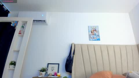 Mady online show from January 6, 10:35 pm