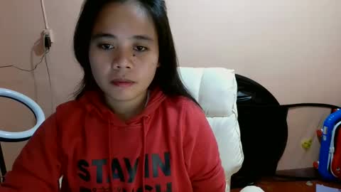 mae_lovers234xx online show from February 23, 4:07 pm