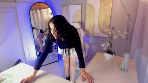 Maria Fernanda online show from November 25, 11:27 pm