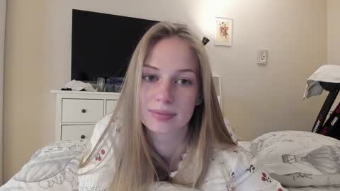 Snapshot of magic_couple13 chatting on January 7, 11:26 am Alice online show from January 7, 11:26 am