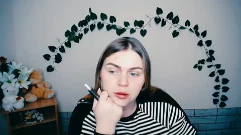 magic_katarina_ online show from February 13, 7:35 am