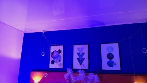 Dani online show from December 16, 11:05 am