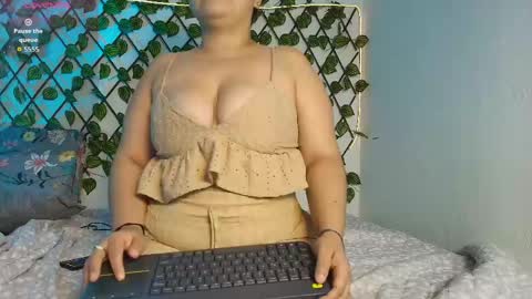 Mahia wilson online show from April 26, 3:26 am