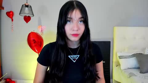 Snapshot of maia_w10 chatting on February 23, 1:56 pm Maia online show from February 23, 1:56 pm