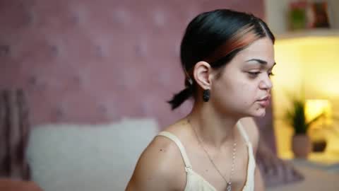  Maia  online show from February 15, 7:57 pm