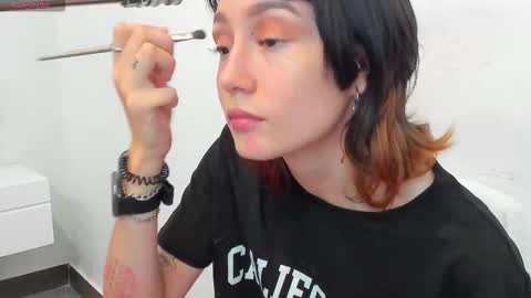 maibys online show from February 25, 4:11 am