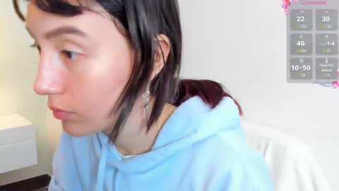 maibys online show from October 2, 4:17 am