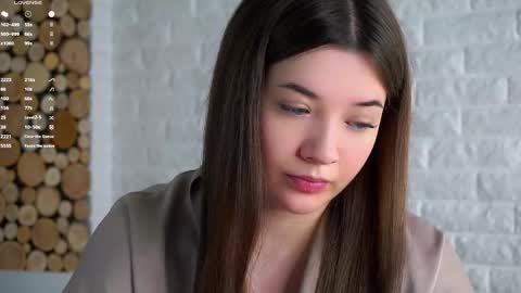 Lucy online show from February 2, 3:16 am