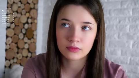 Lucy online show from September 19, 1:37 am