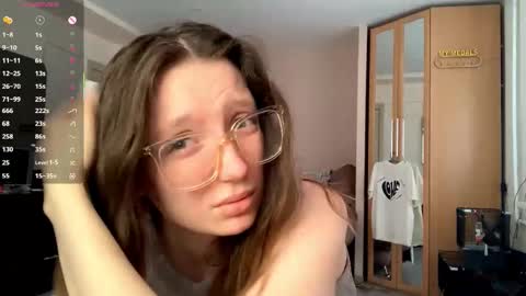 Elina online show from January 17, 10:45 am