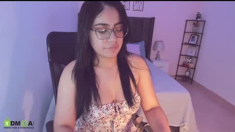 Snapshot of maite_kanes chatting on October 7, 4:50 am Maite online show from October 7, 4:50 am